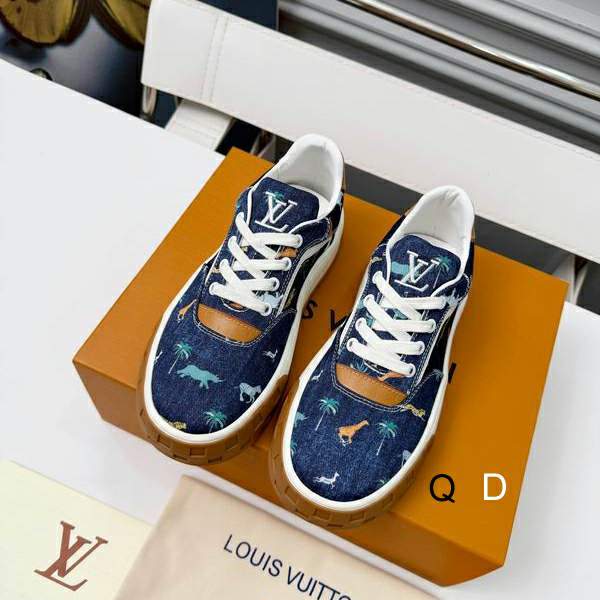 Picture of Louis Vuitton Shoes _SKULVsz35-45GDT030112826